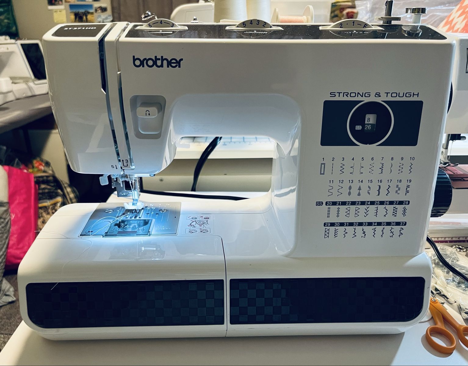 Brother ST371HD Strong & Tough Heavy-Duty Sewing Machine