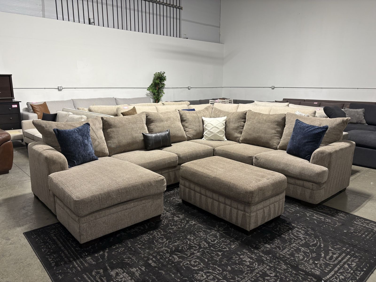 Large Sectional & Ottoman (Free Delivery)