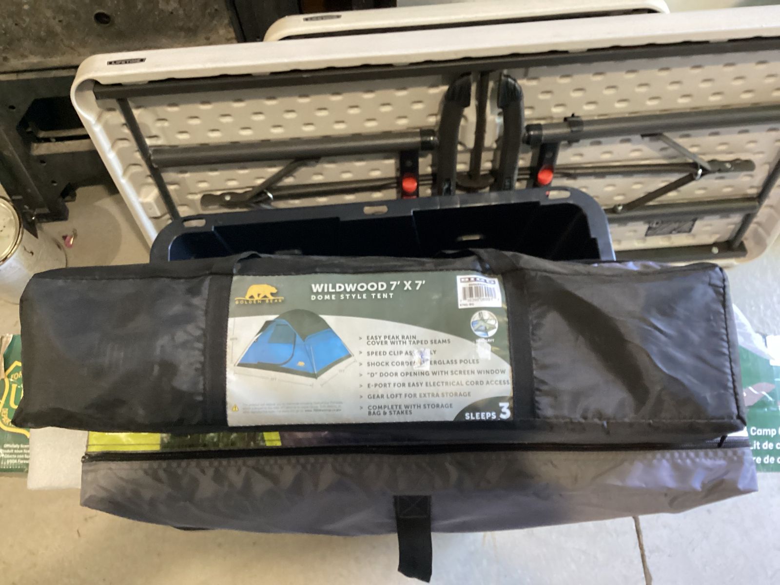 NEW 3 person dome tent