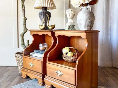 *FREE DELIVERY* Vintage Colonial Maple Nightstands