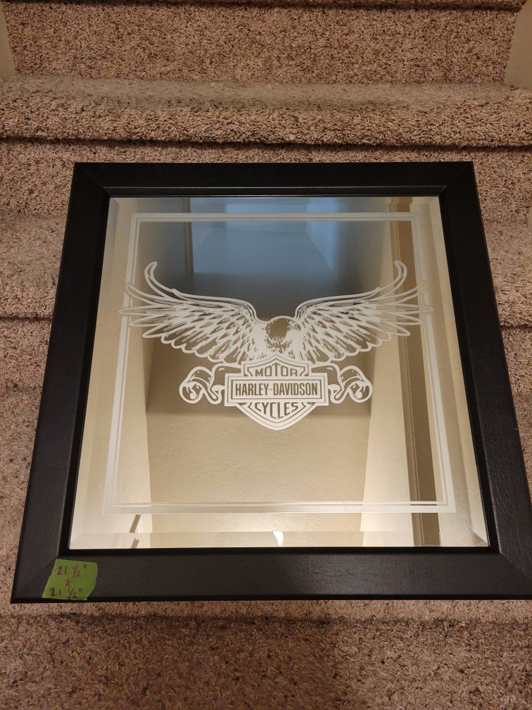Harley-Davidson Screamin' Eagle Framed Mirror Decor - 21.5" x 21.5"