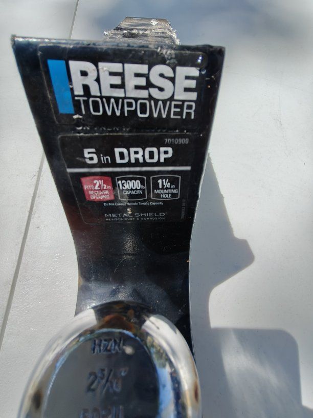 REESE TOWPOWER 5 in DROP InterLock Class V Ball Mount - 13,000 lbs Capacity, 2-1/2 in Receiver