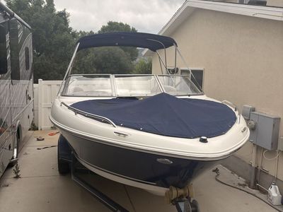2003 Four Winns Horizon 210