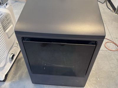 Scratch and dent LG 7.4 cuff Electric dryer