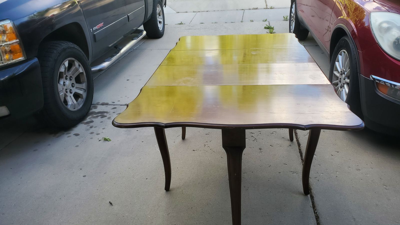 Vintage Dropleaf dining table.