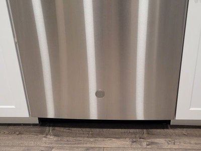 New GE Dishwasher