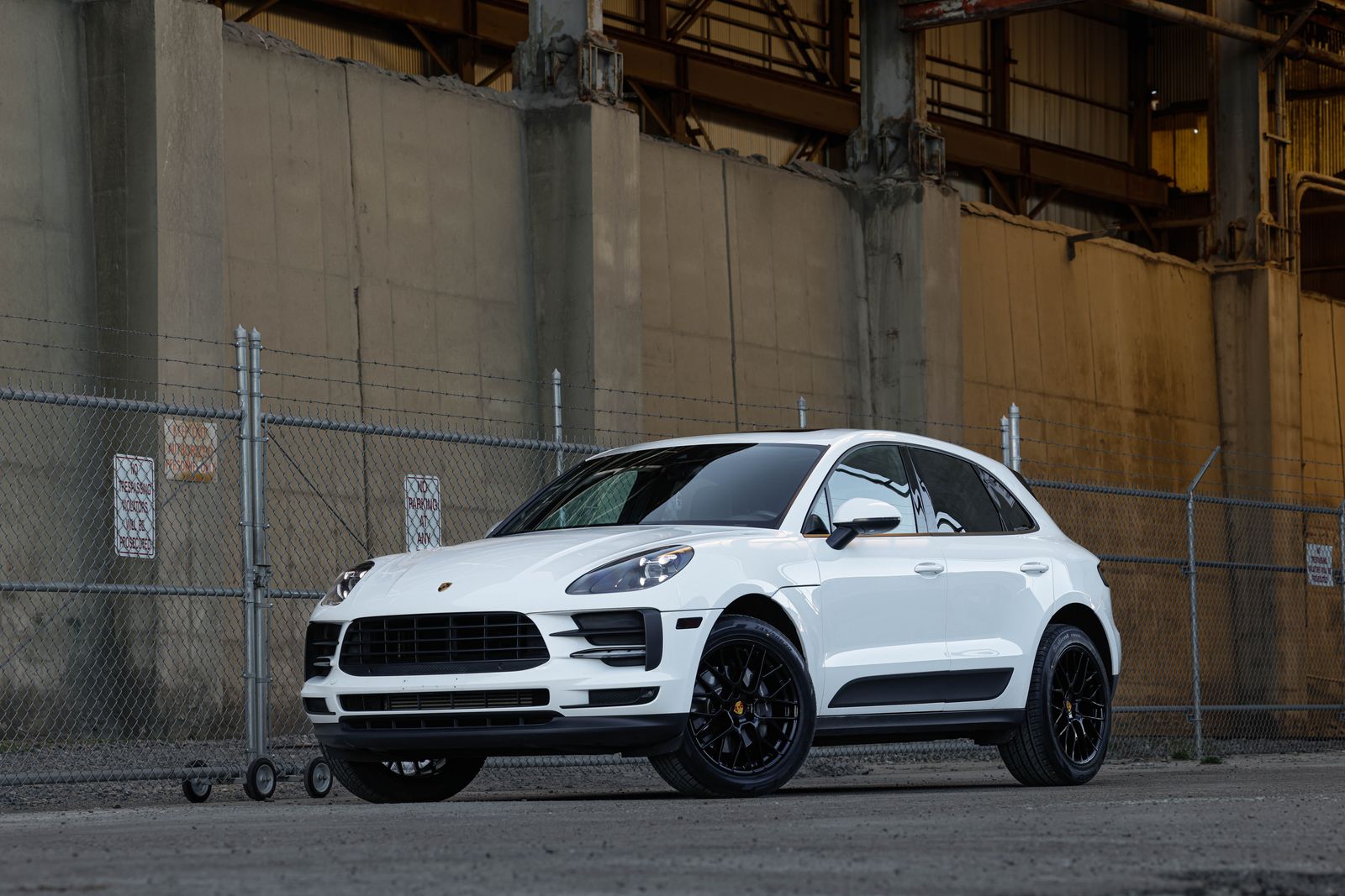 2021 Porsche Macan Base