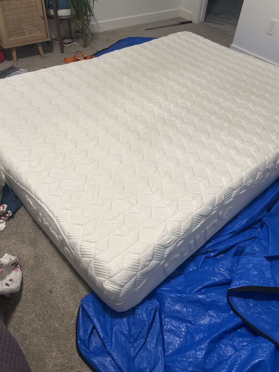 Purple Mattress Queen- Used Good Condition