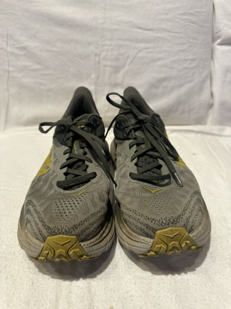 Hoka Challenger ATR 7 Men’s Size 10 Trail Shoes