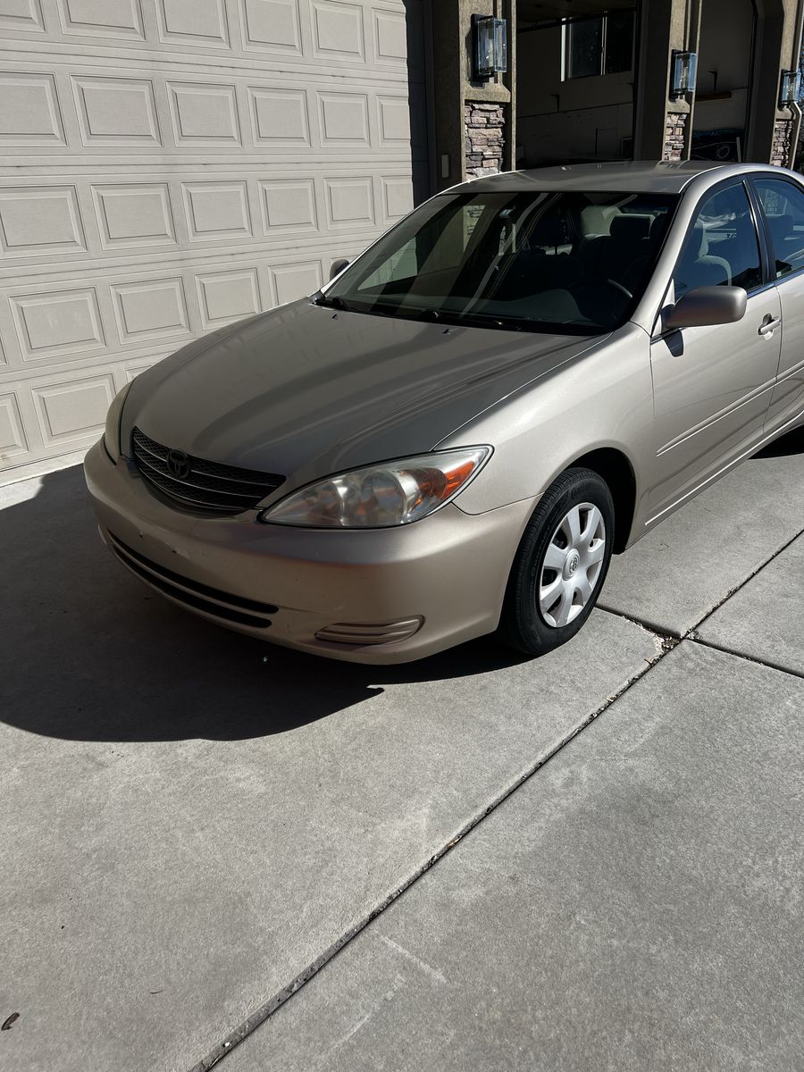 2003 TOYOTA CAMRY LE