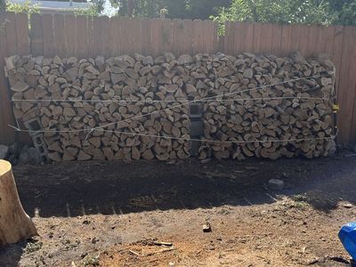 Firewood, Seasoned Hardwood, Bulk Quantity for Fireplaces & Outdoor Use