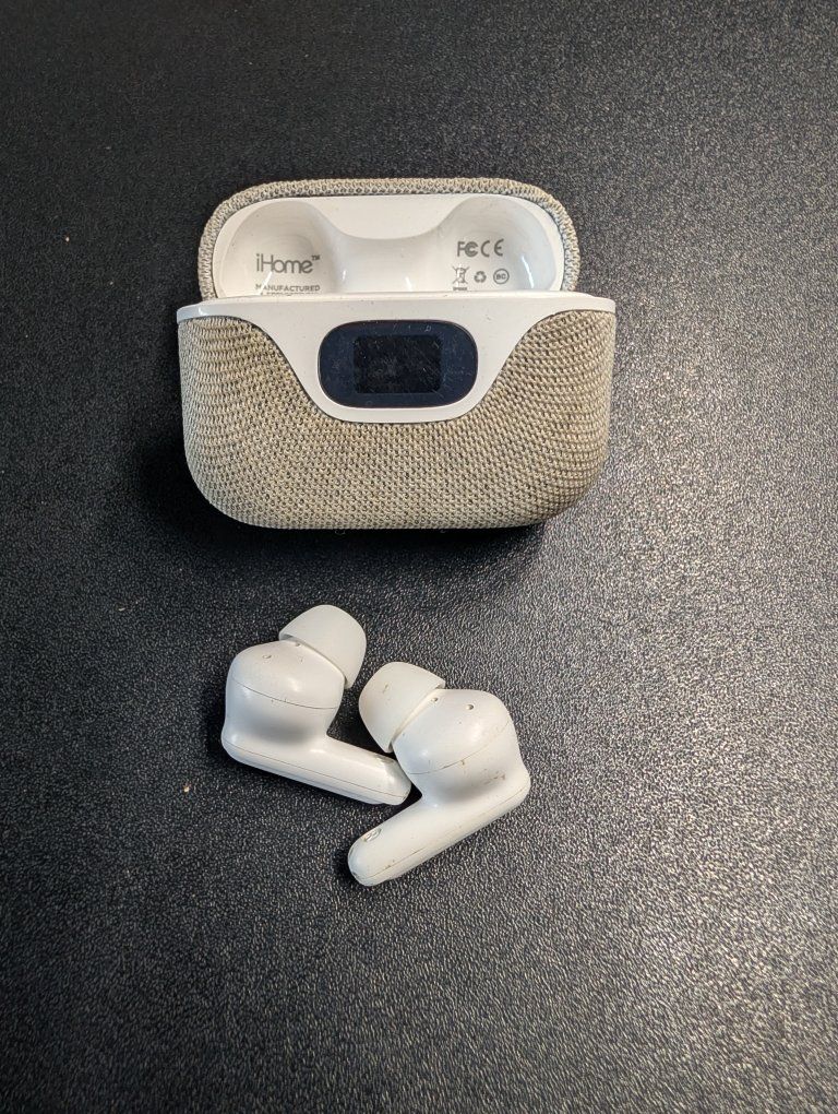 iHome XT-60 | True Wireless Earbuds | Fabric