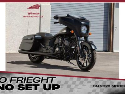 2025 Indian Motorcycle® Chieftain® Dark Horse® w/PowerBand Audio Black Smoke