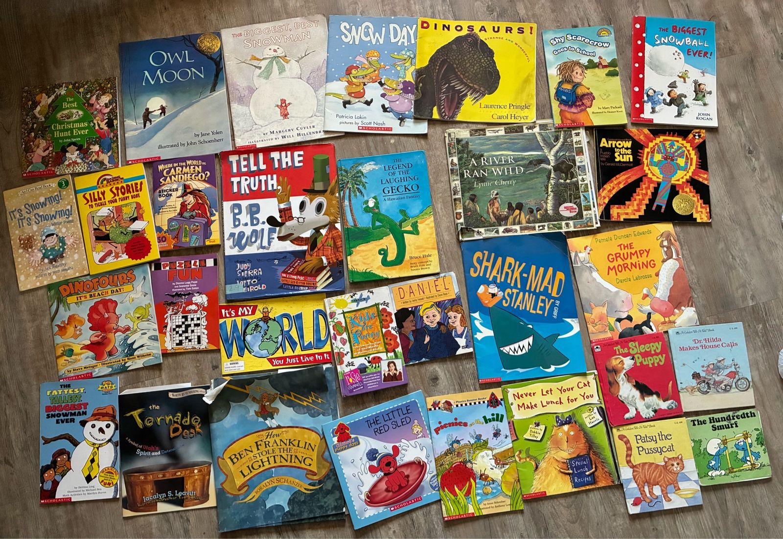 Lot of over 30 books, Children's Picture BookSoftcover & Hardcover Storybooks Scholastic