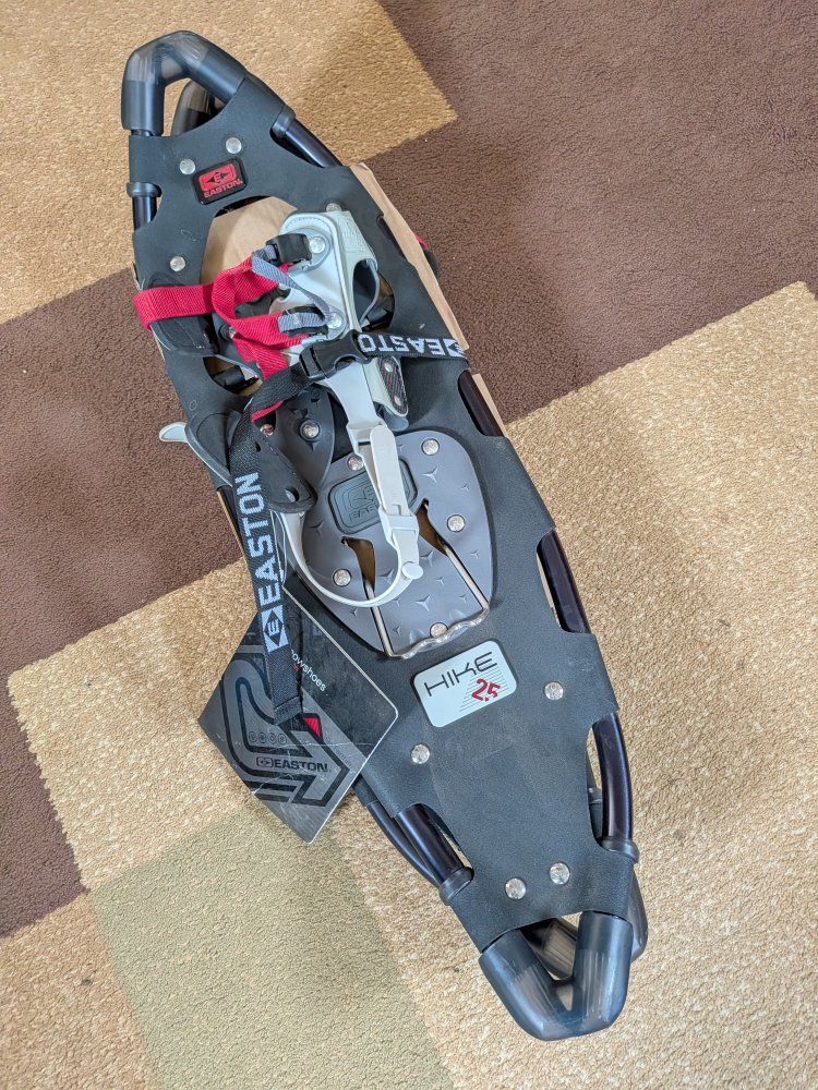 Easton Hike 25 Snowshoes BRAND NEW WITH TAGS Aluminum Backcountry Snow Shoes