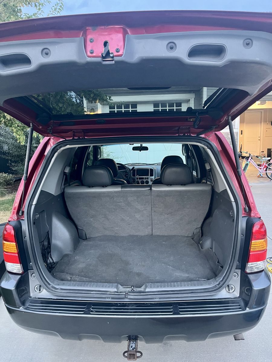 2003 FORD ESCAPE