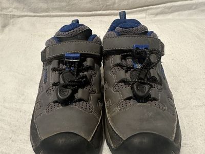 Keen Toddler Size 10, Gray/blue Trim Hiking Shoes