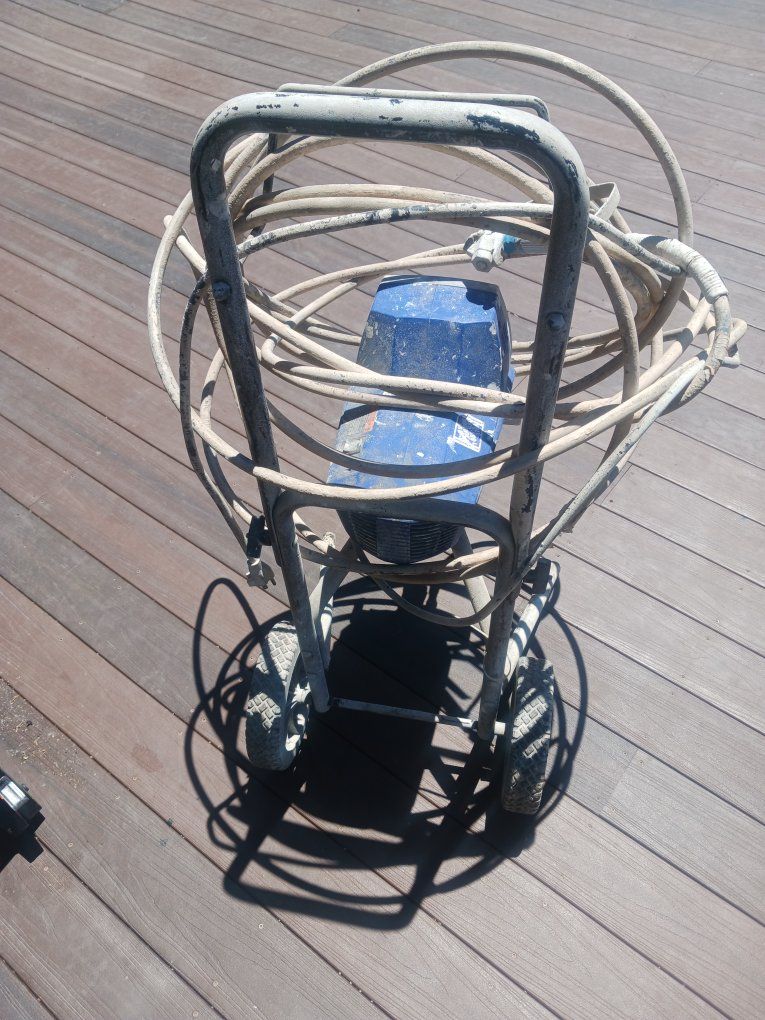 Main image 2