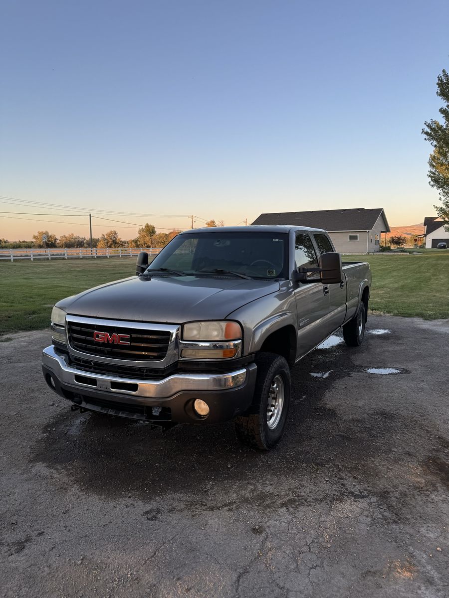 2006 GMC 3500 