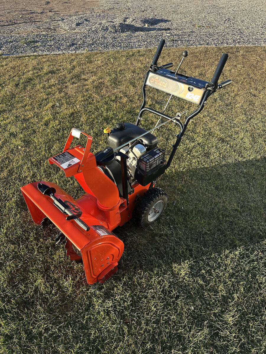 Ariens 624E Snowblower