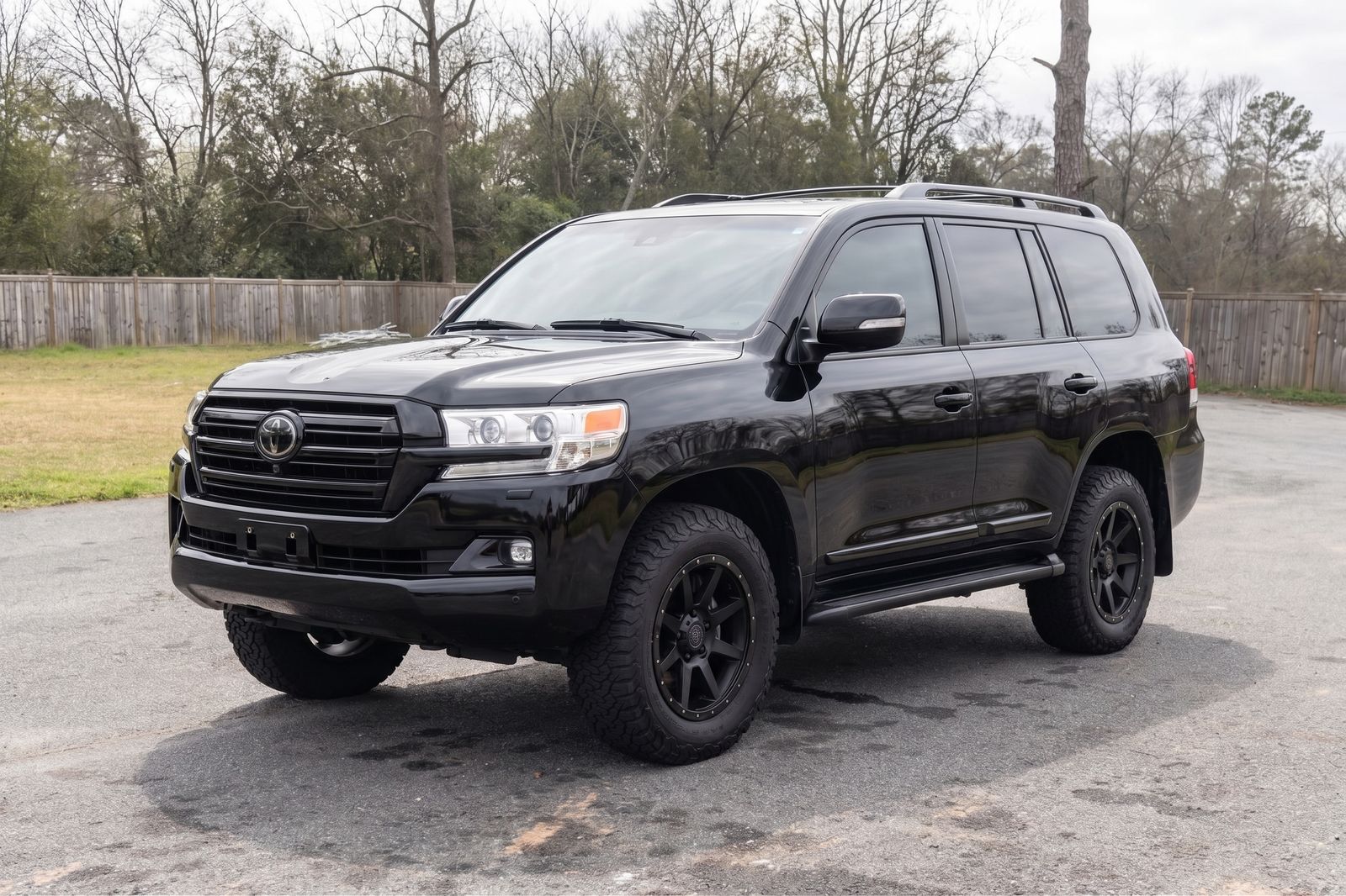 2021 Toyota Land Cruiser Base