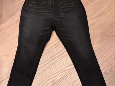 Women’s Black Jeans Size 14 High Rise Curvy