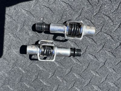 Crank Brothers Egg Beaters pedals