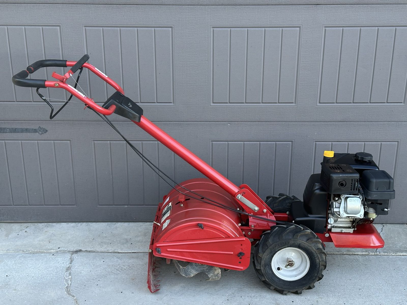 MDT/Troybilt 208cc Rear-Tine Tiller