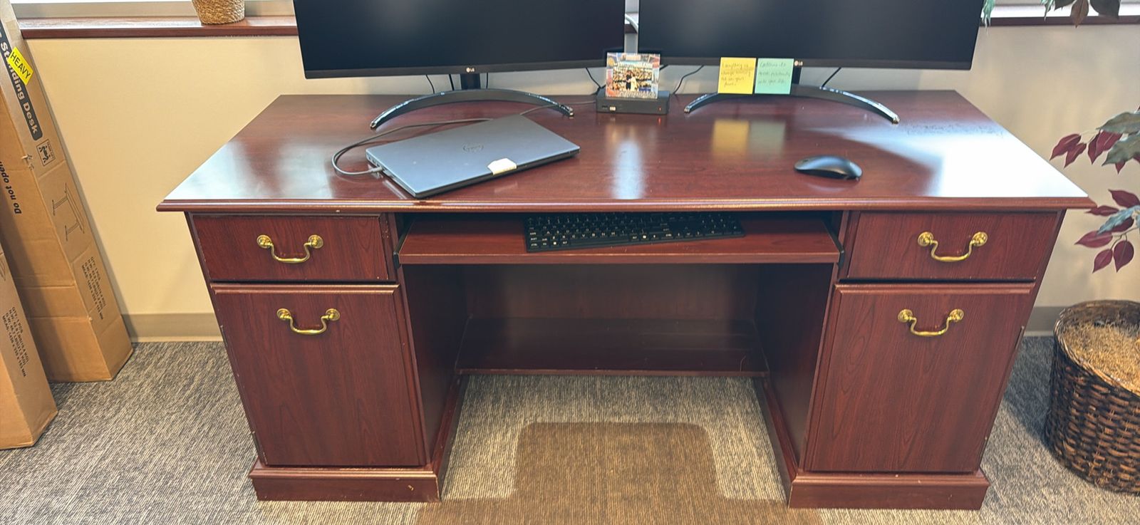 Office Desks