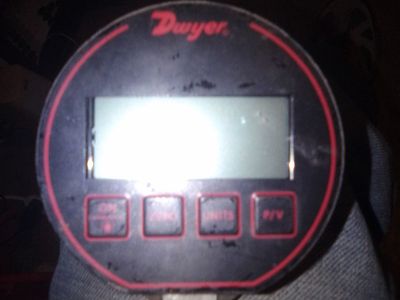 DWYER INSTRUMENT MODEL DPG-109