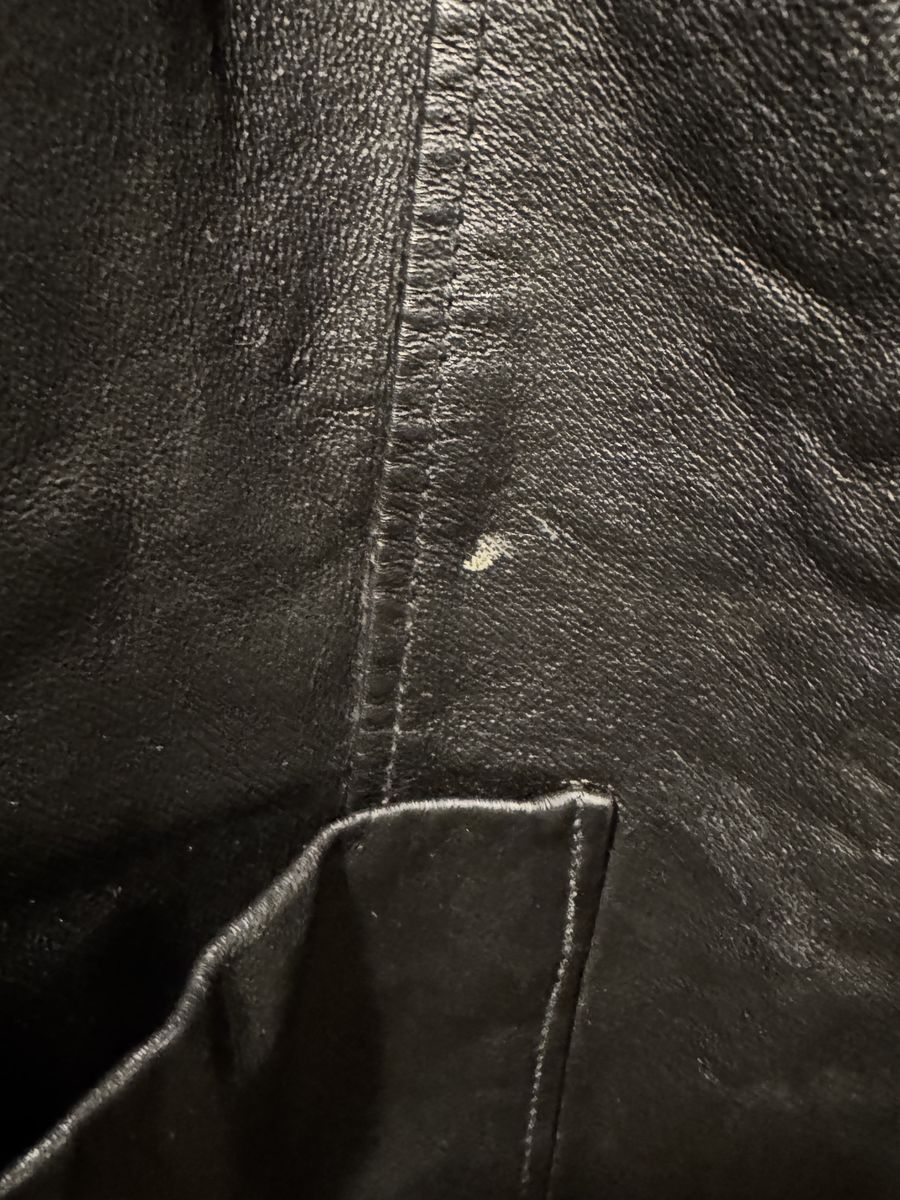 Main image 7