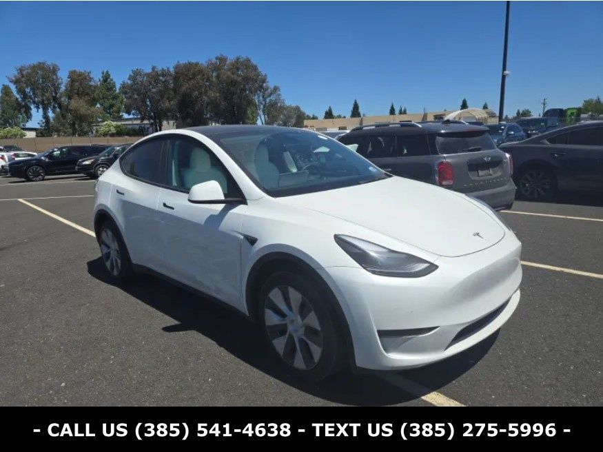 2023 Tesla Model Y Long Range