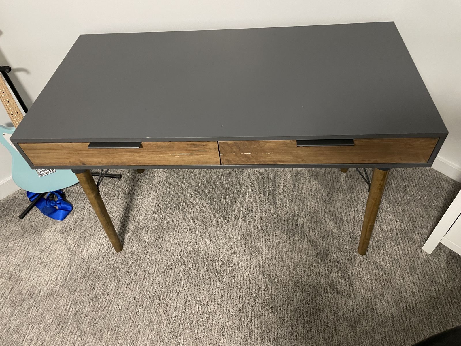 Student office desk and chair