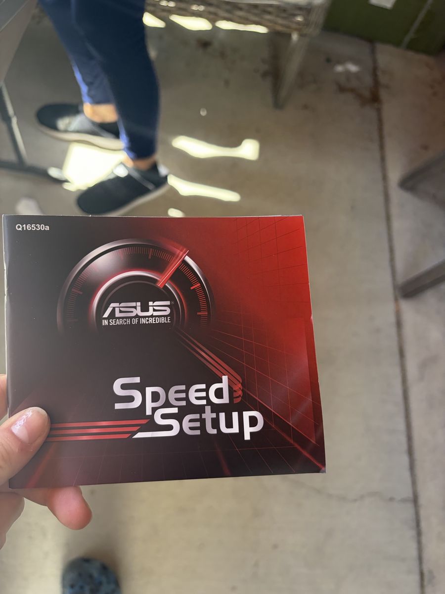 Supermicro X13SAE  3.84 TB SSD i7