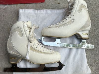 Edea Ice Fly Figure Skates