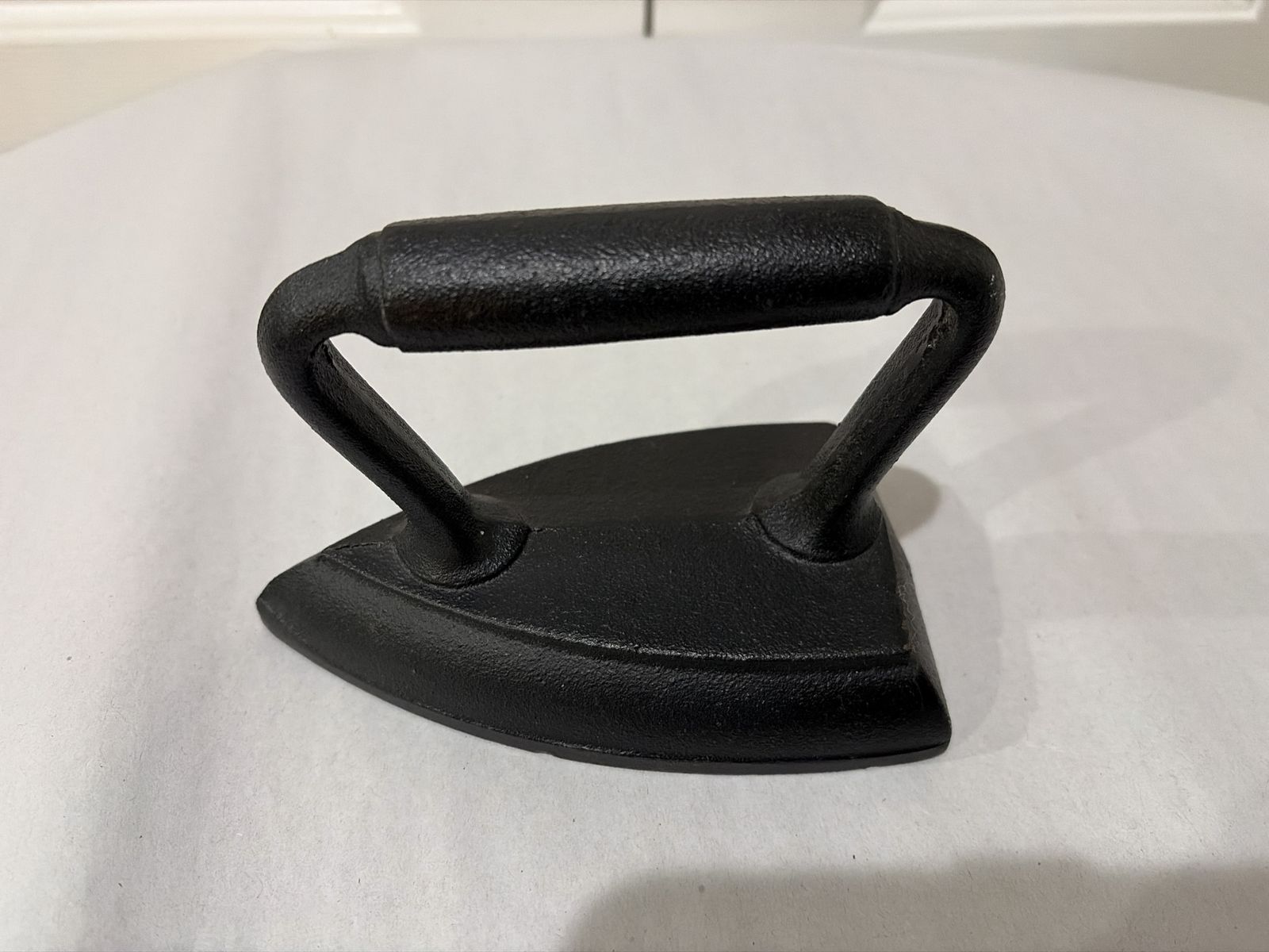 Vintage Black Cast Iron Flat Iron Sad Iron Doorstop Decorative Collectible