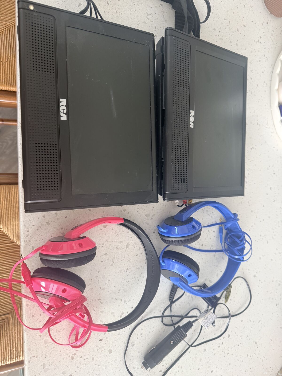 RCA portable dvd players with skull candy headphones