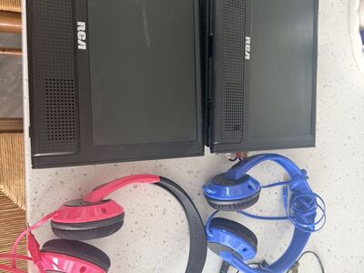 RCA portable dvd players with skull candy headphones
