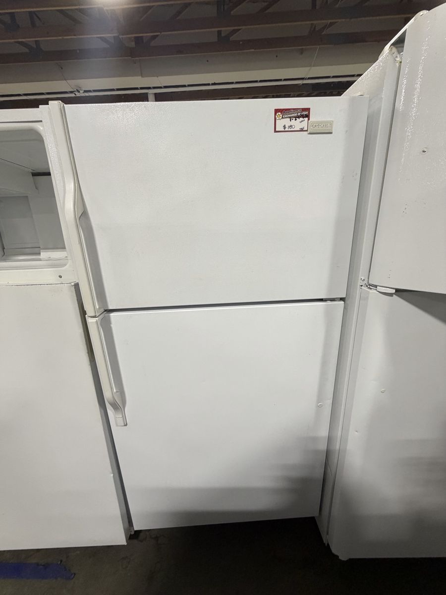Crosley 19 cu. ft. Top Freezer Refrigerator in White