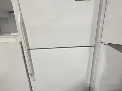 Crosley 19 cu. ft. Top Freezer Refrigerator in White