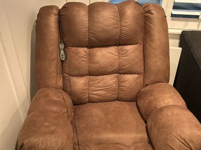 Brown Power Recliner Lift Chair - Plush Microfiber with Remote, Excellent Condition