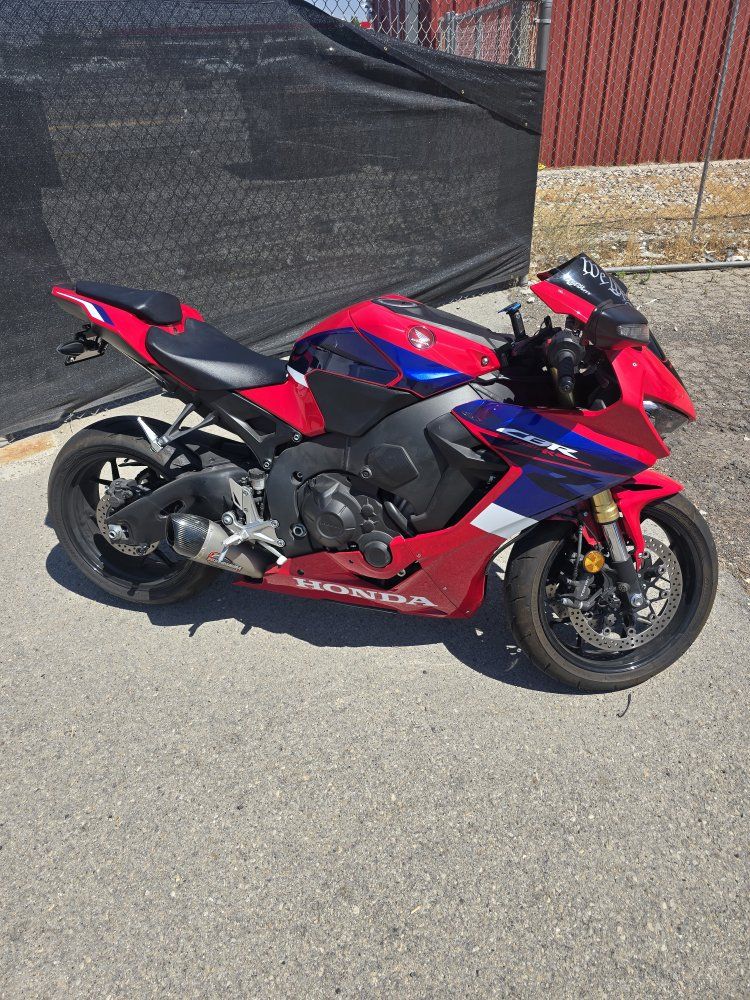 2023 cbr 1000rr