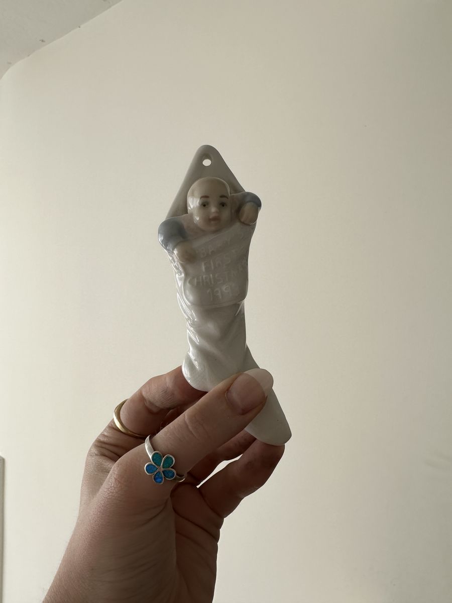 Main image 3