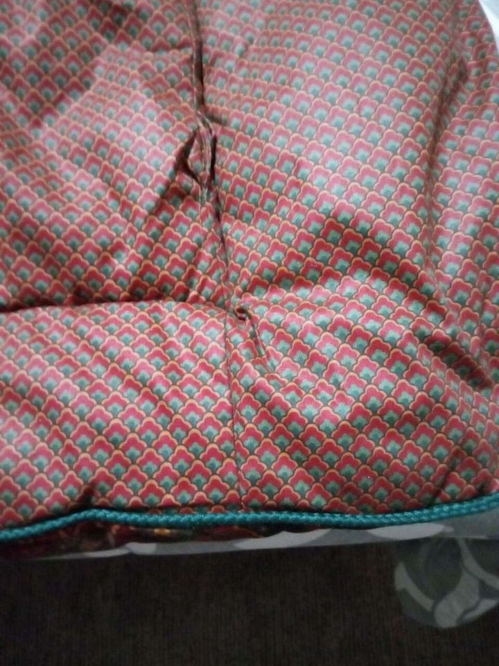 Main image 4