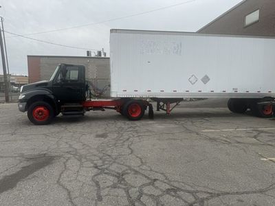 2005 International Day Cab