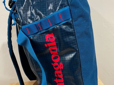 Patagonia Black Hole 45L duffle with detachable backpack straps