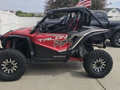 2019 Honda Talon 1000R - ONLY 415 Miles - Like New, Street Legal & Loaded!