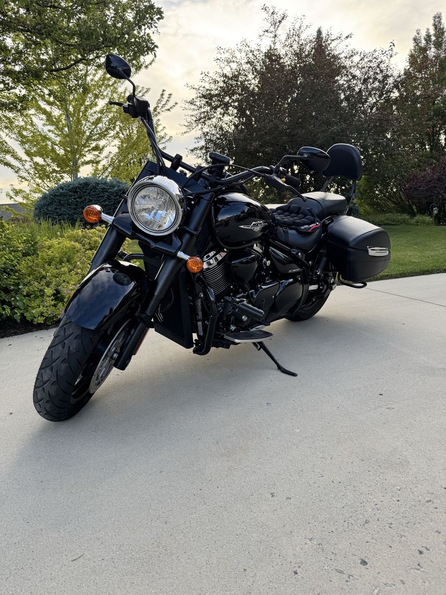 2013 Suzuki Boulevard C90t B.O.S.S.