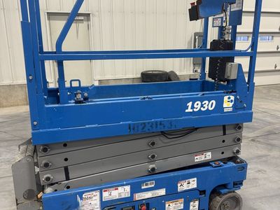 Genie 1930 Scissor Lift