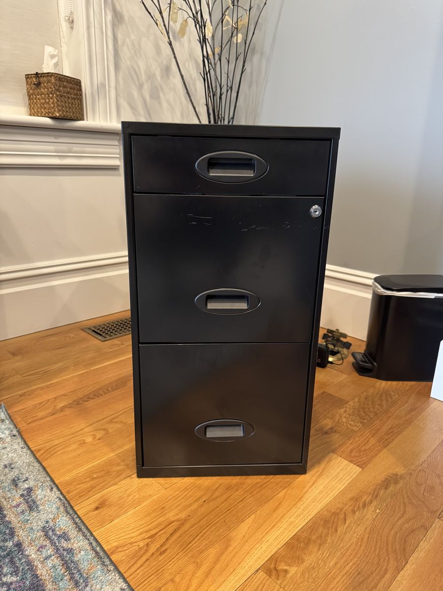 3-Drawer Filing Cabinet